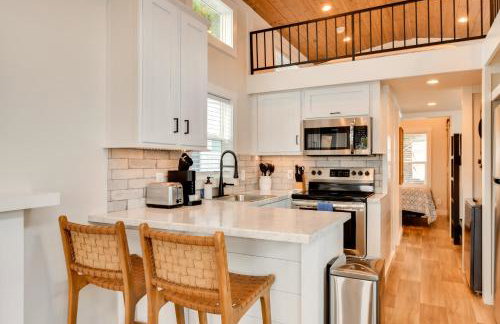 Less Than 1 Mi to Marina Lake Norman Home with Pool Access! - Foto 3