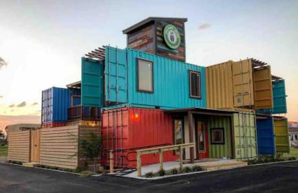 Cozy and Quiet, with Easy Access & Private Garage - Foto 26