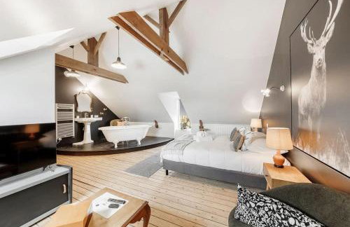 LE ROCHER- Belle maison de charme -Jardin/Parking - Photo 17