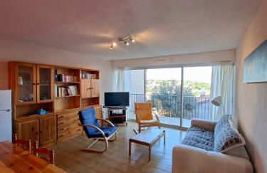 4SOM5- Appartement T2 avec jolie vue sur les collines - Foto 1