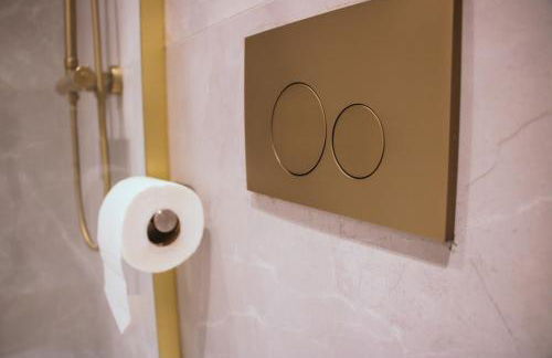 Clarence Suites - Photo 14