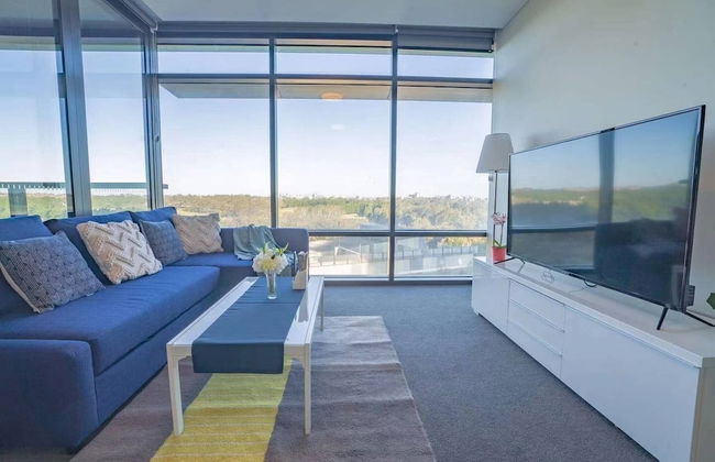 Luxury Skyrise 2bed2bath APT in Olympic Park - Photo 12