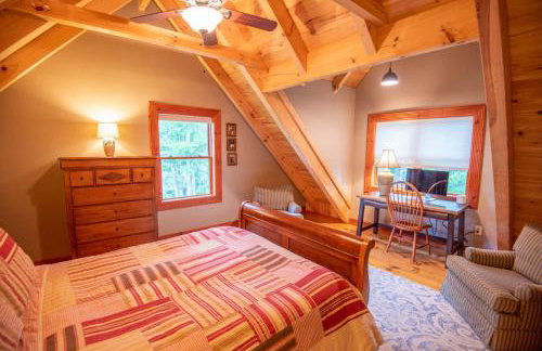 Blue Ridge Mountain Log Cabin - Views - Fireplace - River Access! - Photo 26