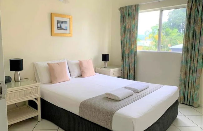 Koala Court Holiday Apartments - Photo 4