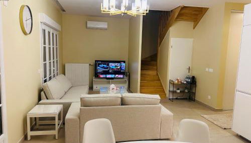 Family's house - Villa proche de la vallée village et Disneyland paris ,2 parkings, air condition - Foto 5