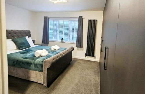 The Penthouse Tamworth Spacious 3 Bedroom Apartment in the town centre - Photo 14