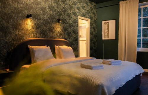 Private Oasis: Luxe 20-guest Estate, Jacuzzi, 8 Ha - Foto 39