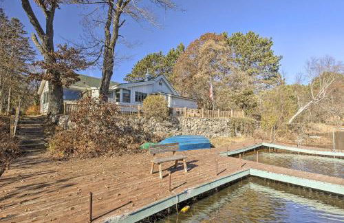 Retro Rhinelander Lake Retreat with Fire Pit! - Foto 32