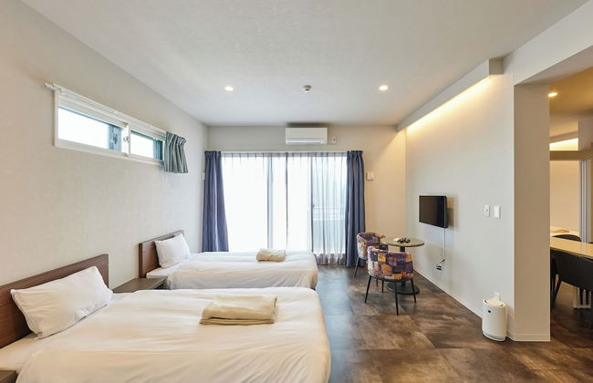 UCHI CHITOSE AJiTO - Foto 2