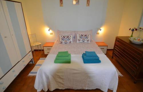 Sunny Coastal Apartment - Foto 12