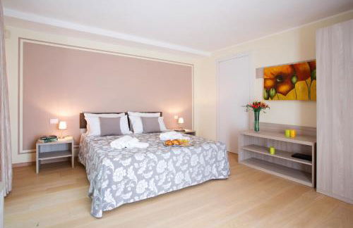 Residence Sala Comacina apartment no 2 with pool and spa by Italian Apartments - Foto 24
