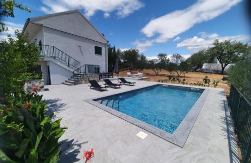 Villa Lidia - Photo 2