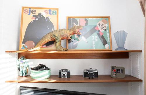 Cosy mid century Stockport with views, dog walks, woodburner - Foto 47