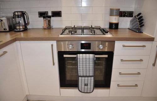 Modern 3 bedroom house- 2 parking spaces- near central MK - Foto 26