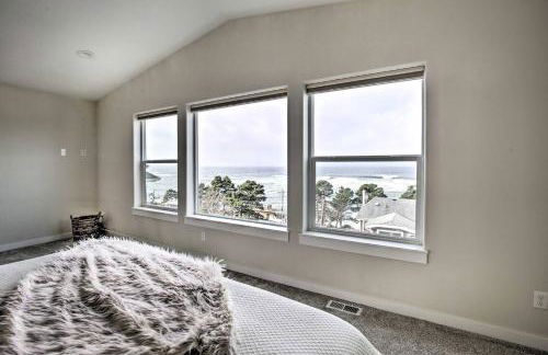 The Moby House Coastal Retreat with Ocean Views & Hot Tub - Foto 16