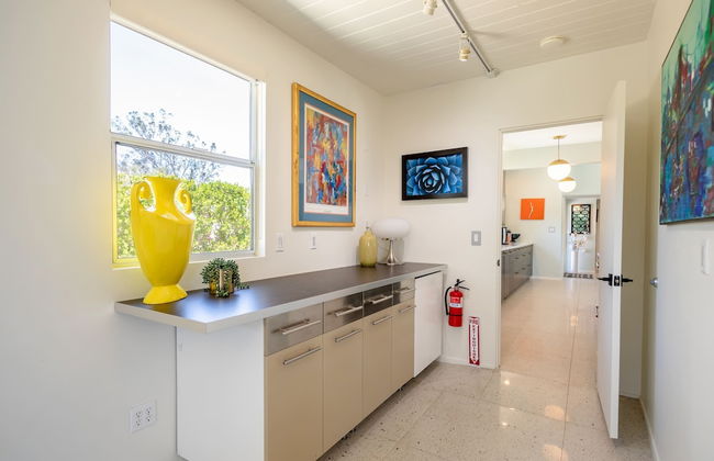 Lux Desert Retreat 4BR Pool Spa Stunning Views - Photo 10