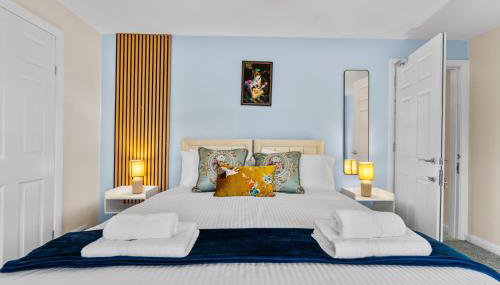 KingstonUponThames Contractor Sleeps8 Parking - Photo 2