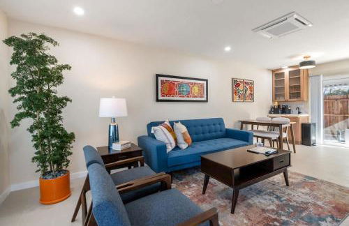 Urban Oasis - Just Remodeled - Photo 1