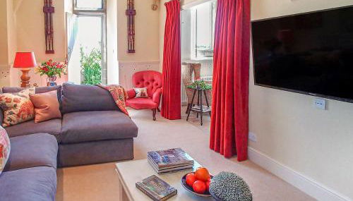 Chapel House - Photo 3