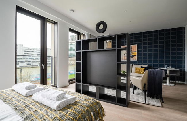 Stylish Studio Apartment With River Views in London s Bustling Docklands - Foto 10