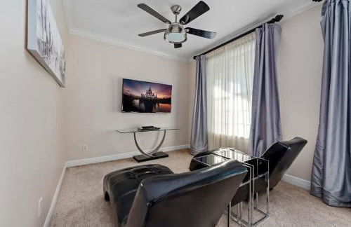 Game Room Heated pool Cinema 6Mi to Disney - Foto 32