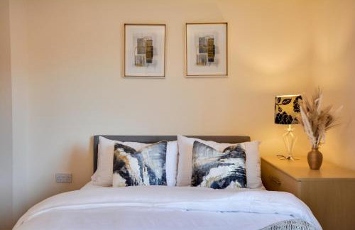 Three Bedroom House in Runcorn Close To The Lake with Parking - Foto 9