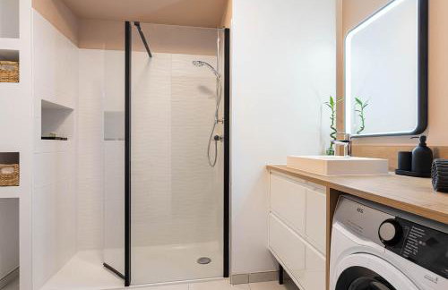 West View Studio 33 m2 vue Monts d Or et Lyon - Photo 6