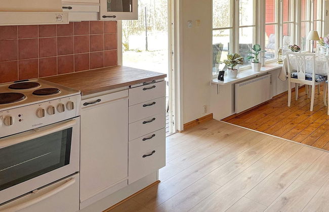 Lakefront Cottage in Torsebo - Foto 7