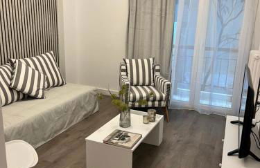 Metropolitan Complex Apartment-next to Metropolitan Hospital,Karaiskaki,Sef - Foto 2