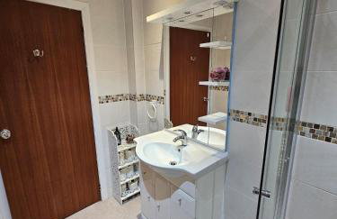 Home Comforts in Peaceful 2 Acres - Foto 18