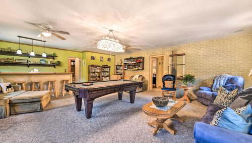 Campbell Retreat in Maggie Valley with Deck! - Foto 3