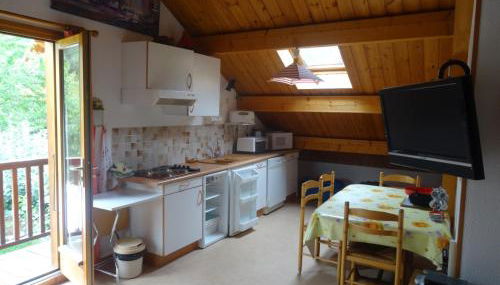 Charmant 2 Pièces + Coin Montagne - Parking Privé, WiFi, Proche Pistes - FR-1-762-31 - Foto 2