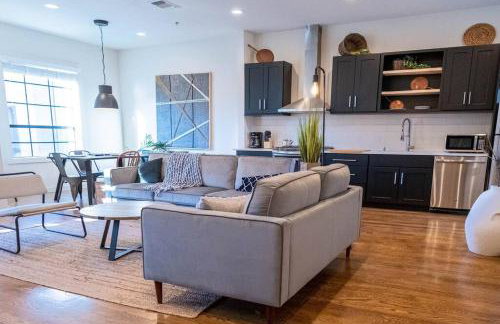 Cozy Townhouse near The Pearl & Riverwalk - Foto 8