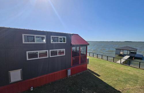 Lakefront Cottage with Hot Tub & Sunset Views - Foto 16