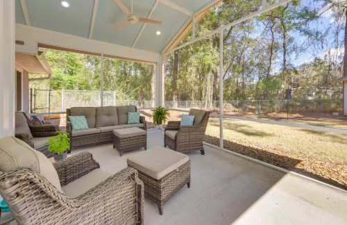 5 Mi to Dtwn Beaufort Home with Screened-In Patio - Foto 1