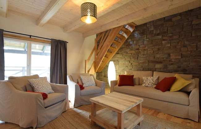 Grandeur Villa with Sauna & Hot Tub in Durbuy - Photo 14