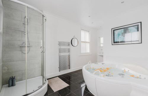 Elegant Fulham & Chelsea 3 Bed House With Roof Terrace & Jacuzzi - Foto 29