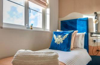 Luxury Stay, City Walk, Pool Table & Air Hockey, Garden, Parking, Business & Families - Oakview - Foto 22