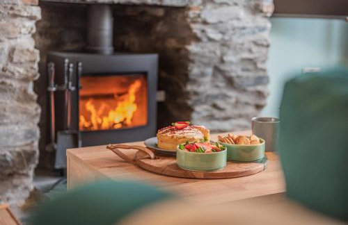 Lakeland Cottage - Bowness-on-Windermere sleeps 6 - Photo 8