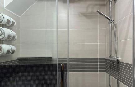 Riverside Retreat - Foto 13