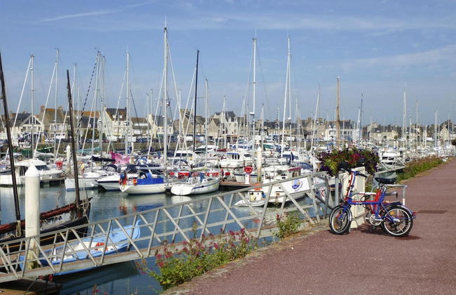 Holiday Home With sea View in Portbail - Photo 24