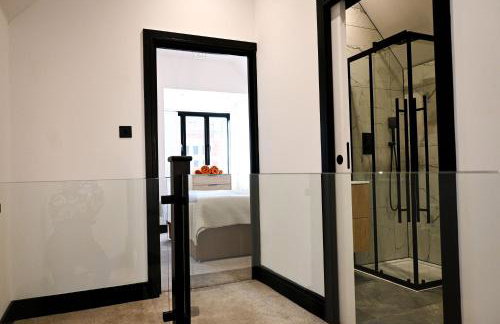 Laurie Grove - Foto 39