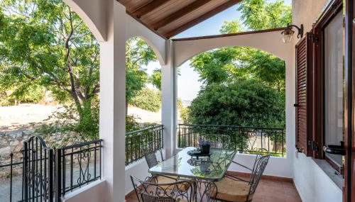 ApteraMare Tradidtional house 'New listing' - Foto 2, Garden view