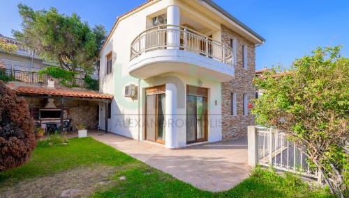 Thea Dikella - Foto 3, Garden