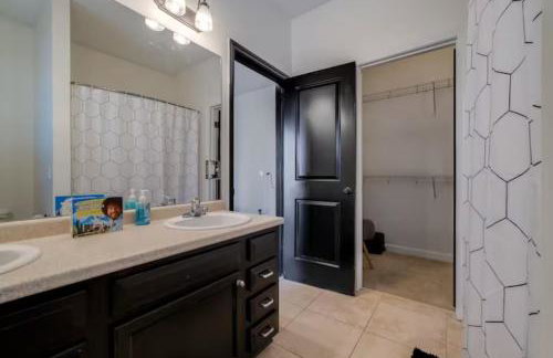 Honey, I’m Home near Savannah - Seen on HGTV - Photo 11