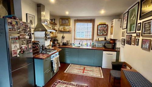 Open plan stylish urban flat - Photo 3