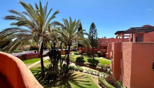 Alvarito Beach Marbella - EaW Homes - Foto 2, Garden view