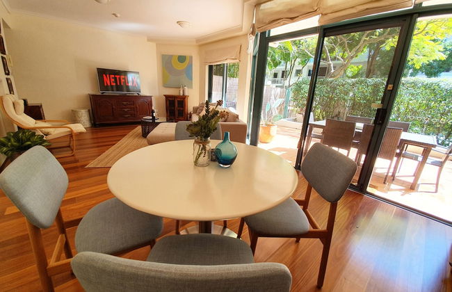 2BR Beautiful River Retreat Pool Wine Gym Netflix - Foto 23