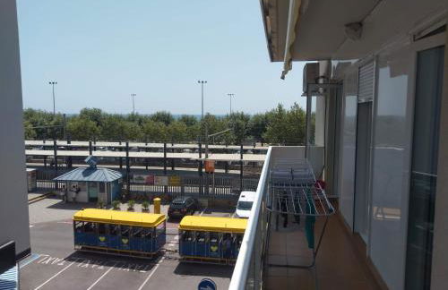 Luxury Apartment Accommodation, next to beach & train station Calella - Foto 22