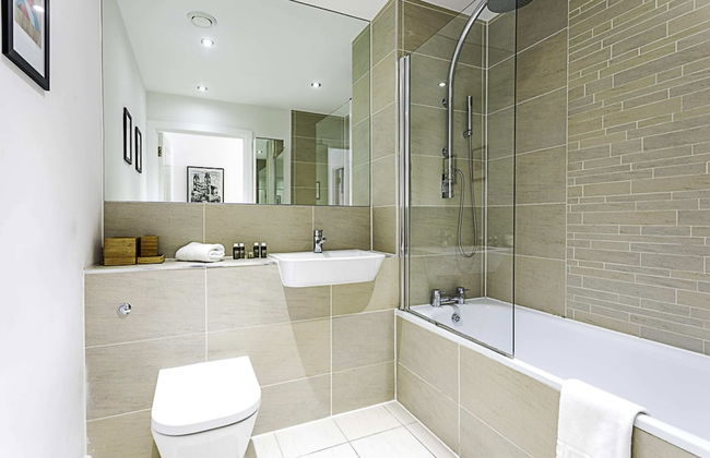 Beautiful Open Plan Garden Flat - Foto 18